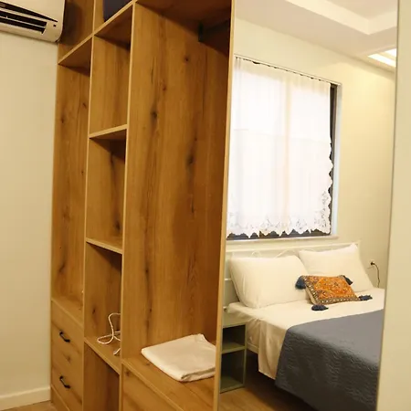 Illyrian 2 Gasthuis 3*