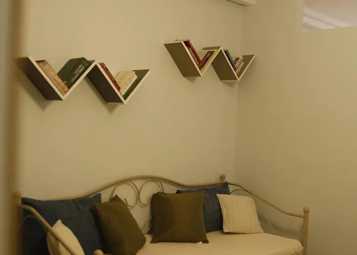 Illyrian 2 招待所 3*