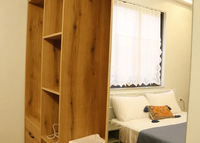 Illyrian 2 招待所 3*