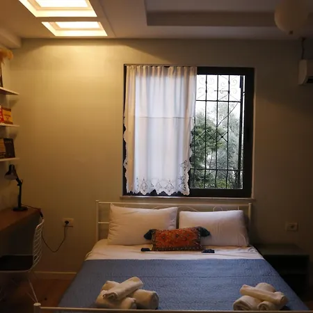 Illyrian 2 招待所 地拉那