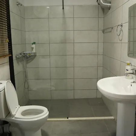 招待所 Illyrian 2