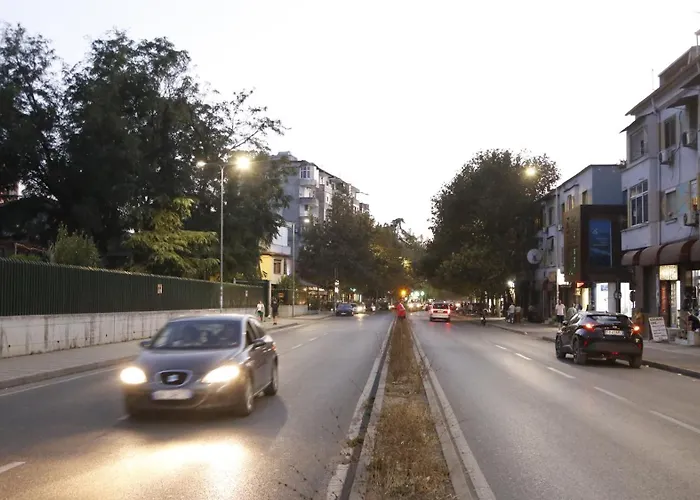 Illyrian 2 3* Tirana